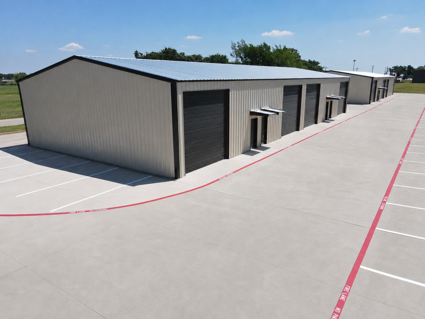 8648 Ike Byrom Rd, Aubrey, TX for lease Primary Photo- Image 1 of 7