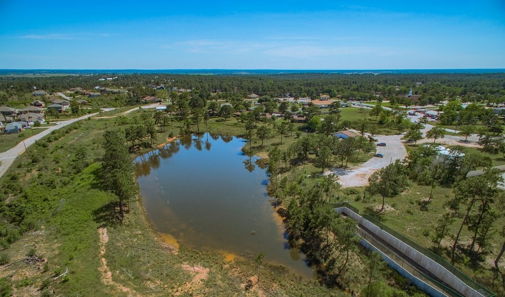 126 Conference Dr, Bastrop, TX for sale - Building Photo - Image 1 of 1