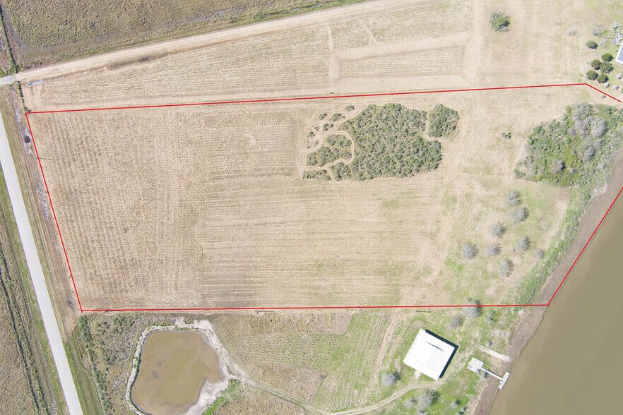 0000 CR 2918, Brazoria, TX à vendre - Photo du bâtiment - Image 2 de 15
