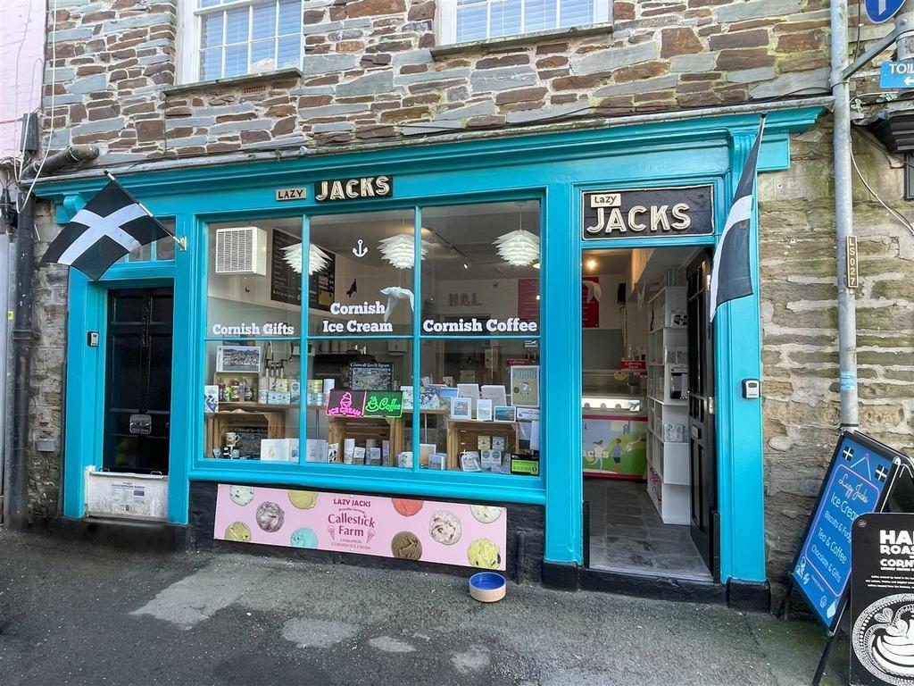 4A Webb St, Fowey for sale Building Photo- Image 1 of 1