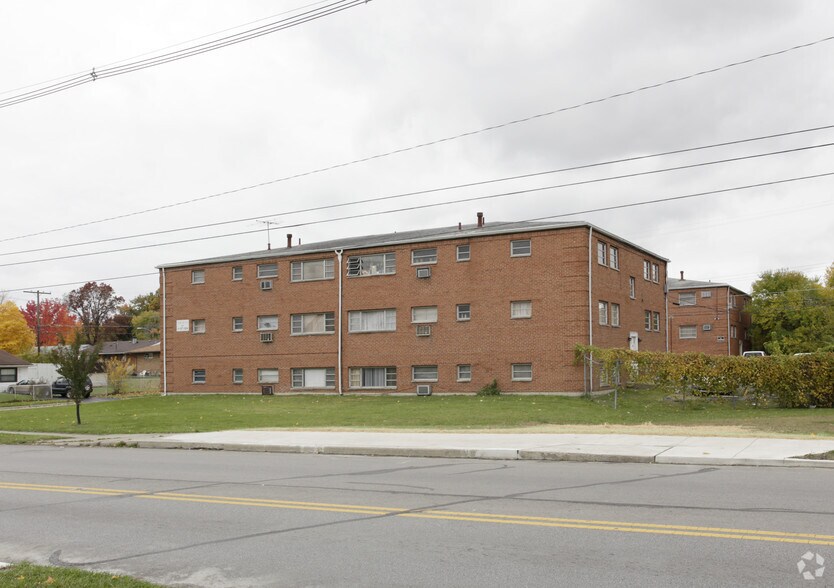3670 Seabrook Ave, Columbus, OH à vendre - Photo du bâtiment - Image 3 de 13