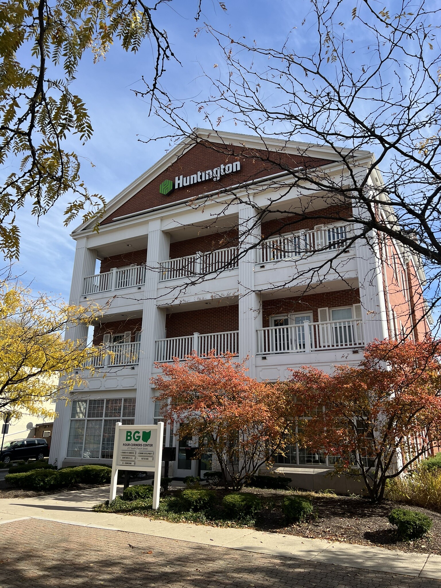 221 S Church St, Bowling Green, OH for lease Building Photo- Image 1 of 19