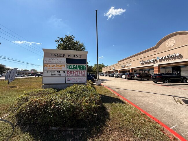 More details for 5363-5383 Timber Forest Dr, Humble, TX - Retail for Lease