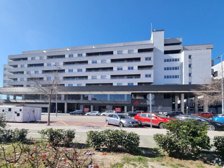 Calle Avenida de José Hierro, 94, Rivas-Vaciamadrid, Madrid for sale - Primary Photo - Image 1 of 2