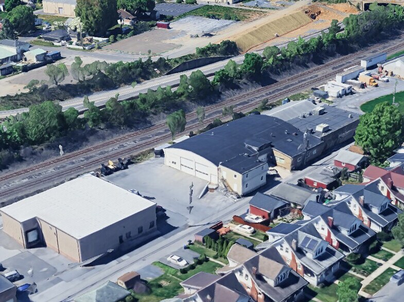 3110 Pike St, Harrisburg, PA à louer - Photo du bâtiment - Image 3 de 4