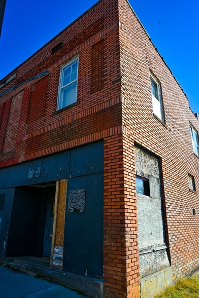 3823 W 13th St, Little Rock, AR à vendre - Photo du bâtiment - Image 3 de 6