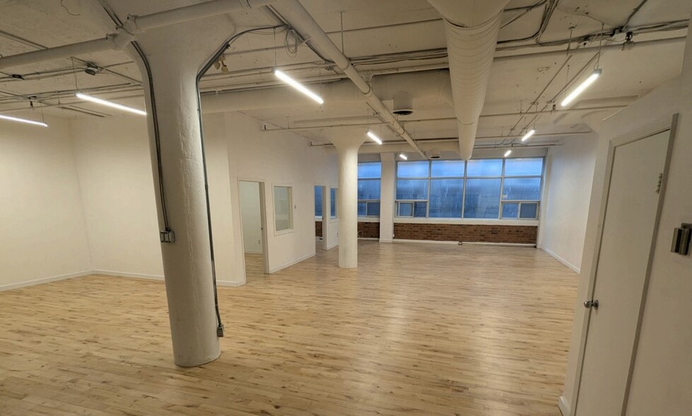 626 King St W, Toronto, ON for lease - Interior Photo - Image 3 of 3