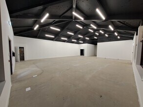 13 Benbow Ct, Shenley Church End à louer Photo intérieure- Image 1 de 3