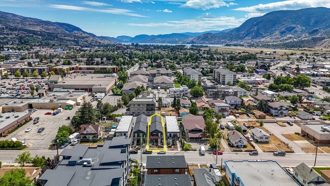 More details for 116 Calgary Av, Penticton, BC - Multifamily for Sale