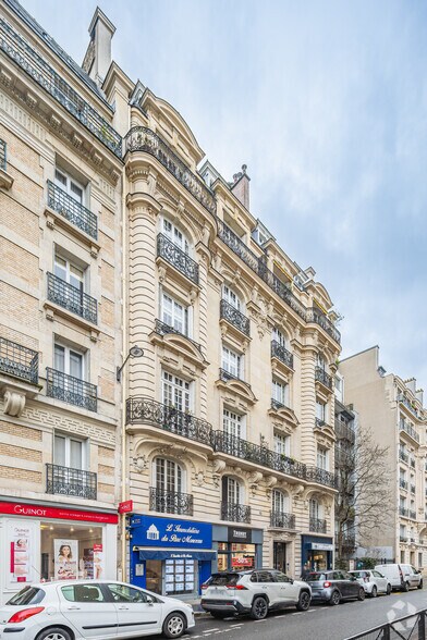 Rue Pierre Demours, Paris for lease - Building Photo - Image 2 of 5
