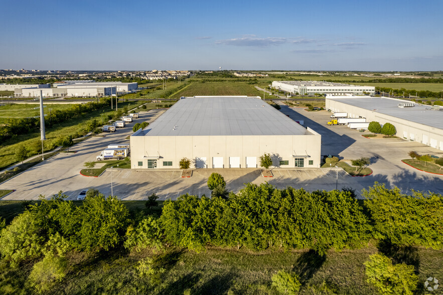 1600 Clovis Barker Rd, San Marcos, TX à louer - Photo du bâtiment - Image 2 de 18