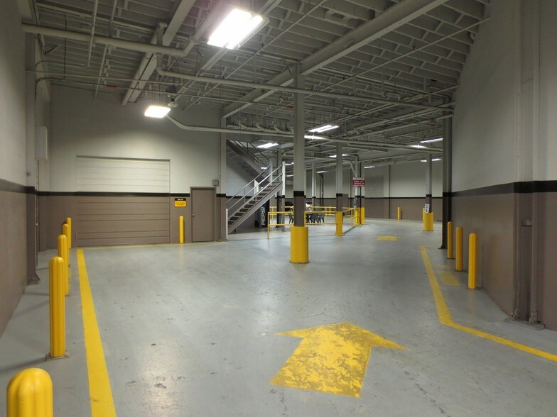 1315 Read St, Evansville, IN à vendre - Photo intérieure - Image 2 de 4