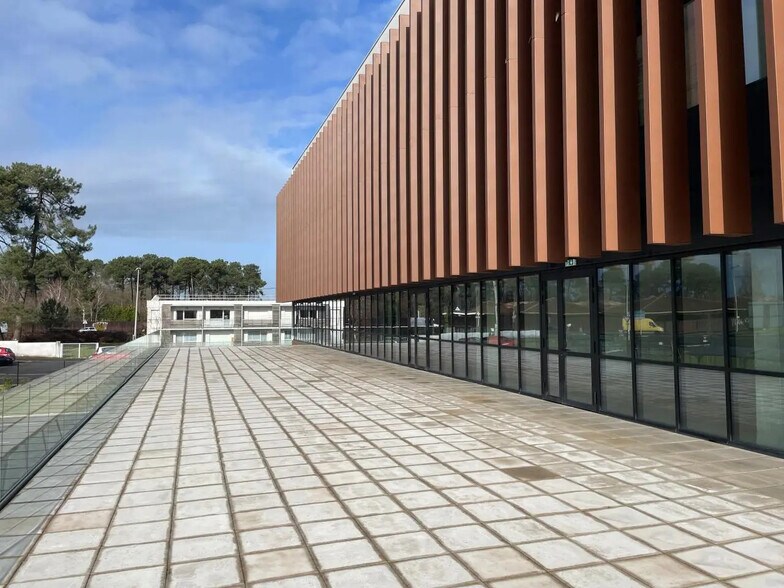 Bureau dans Mérignac à louer - Photo du bâtiment - Image 3 de 14