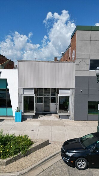 87 N Saginaw St, Pontiac, MI for lease - Building Photo - Image 2 of 50