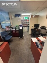 22840 Soledad Canyon Rd, Santa Clarita, CA for lease Building Photo- Image 2 of 7