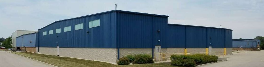 2025 W Southbranch Blvd, Oak Creek, WI for sale Building Photo- Image 1 of 7