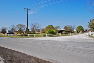 Plus de détails pour 500 Dennis Rd, Weatherford, TX - Local d'activités à louer