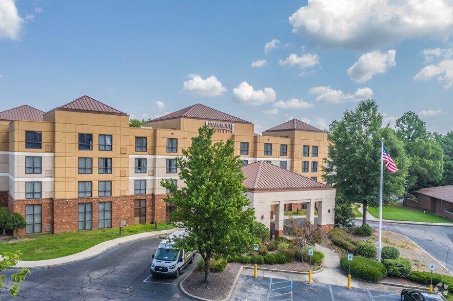 1070 Ridge Lake Blvd, Memphis, TN à vendre - Photo du bâtiment - Image 3 de 6