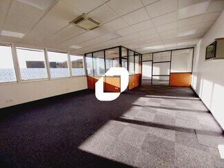 Plus de détails pour Bureau, Local d'activités à louer