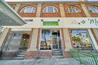 1071 N Fairfax Ave, West Hollywood, CA for lease Building Photo- Image 1 of 8
