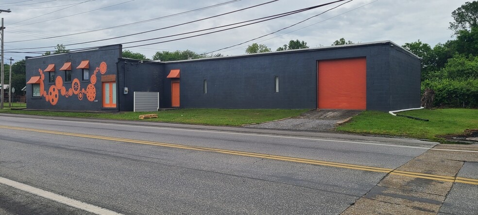 1700 Foust St, Chattanooga, TN à vendre - Photo du bâtiment - Image 3 de 17