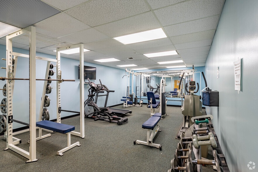 2000 Cliff Mine Rd, Pittsburgh, PA à louer - Photo intérieure - Image 3 de 4