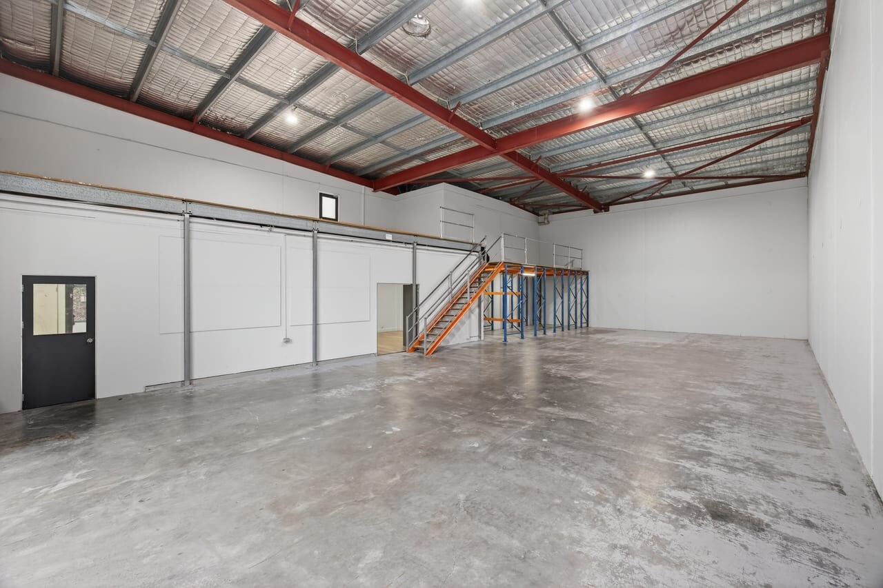 2 Niangala Cl, Belrose, NSW 2085 - Unit 3 -  - Interior Photo - Image 1 of 6