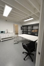 7815-7817 Melrose Ave, Los Angeles, CA for lease Interior Photo- Image 1 of 4