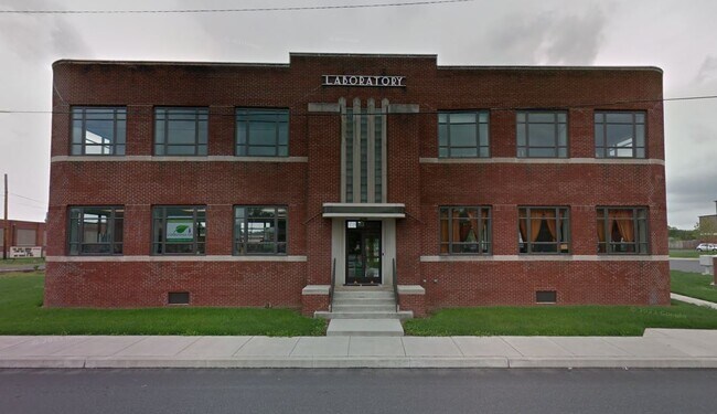 More details for 181 E Stiegel St, Manheim, PA - Office for Lease