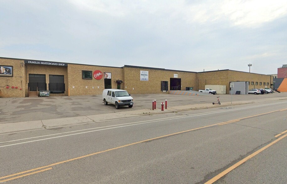 845 E Hennepin Ave, Minneapolis, MN for lease - Building Photo - Image 2 of 7