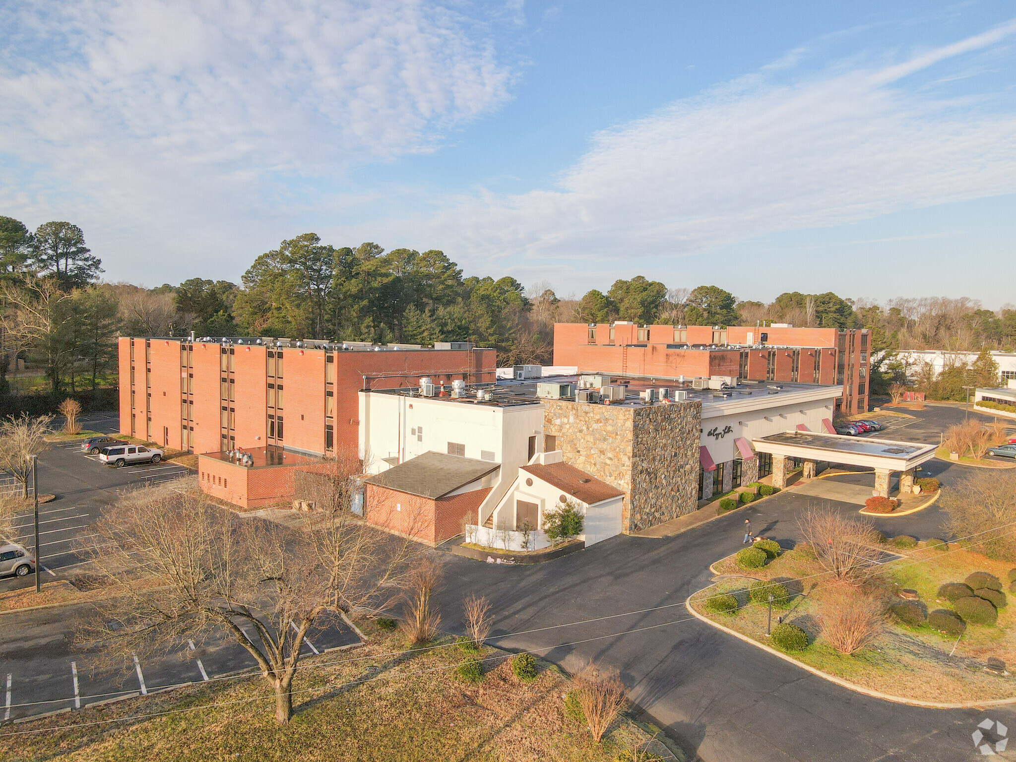 500 Merrimac Trl, Williamsburg, VA for sale Primary Photo- Image 1 of 1