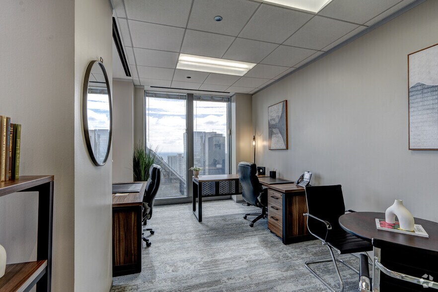 700 Louisiana St, Houston, TX à louer - Photo du bâtiment - Image 3 de 20