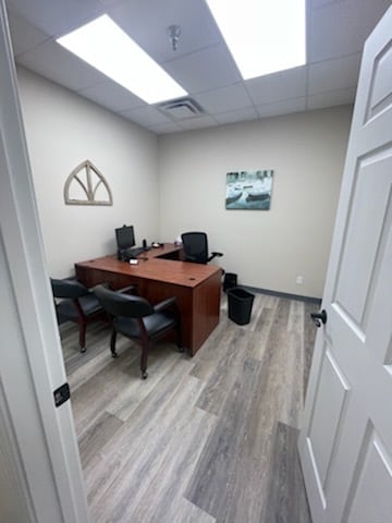 907 N Bluff Rd, Collinsville, IL for lease - Building Photo - Image 3 of 10