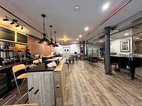 265 Water St, New York, NY for lease Building Photo- Image 2 of 8