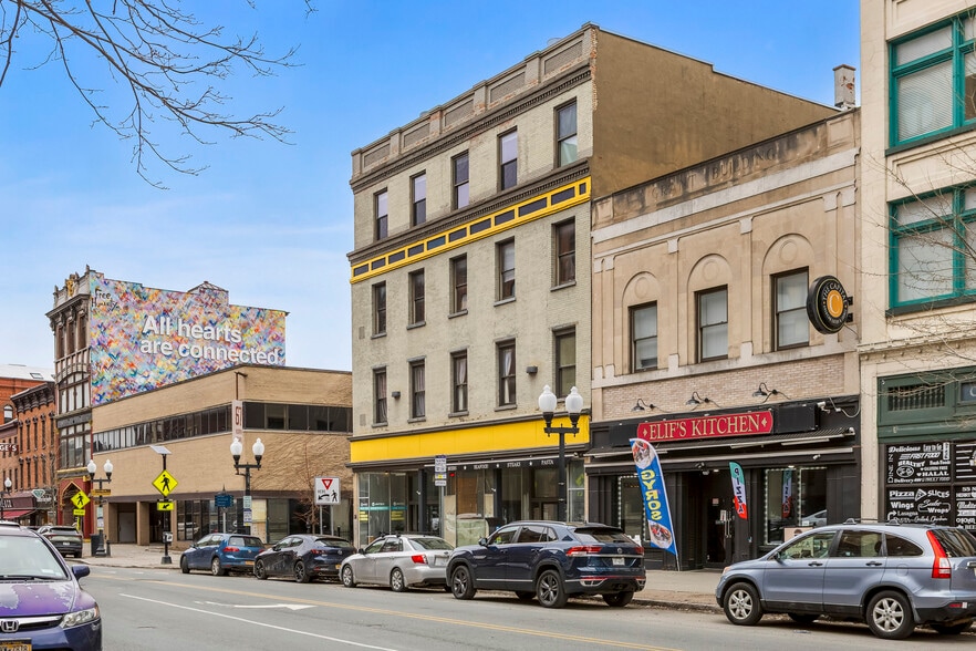 61 N Pearl St, Albany, NY for lease - Building Photo - Image 3 of 35