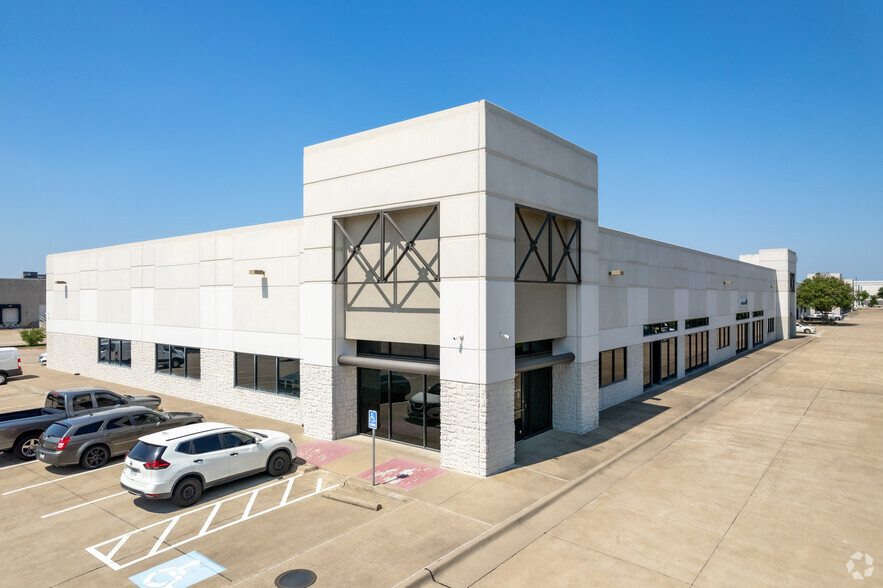 2600 Technology Dr, Plano, TX for lease - Building Photo - Image 1 of 13