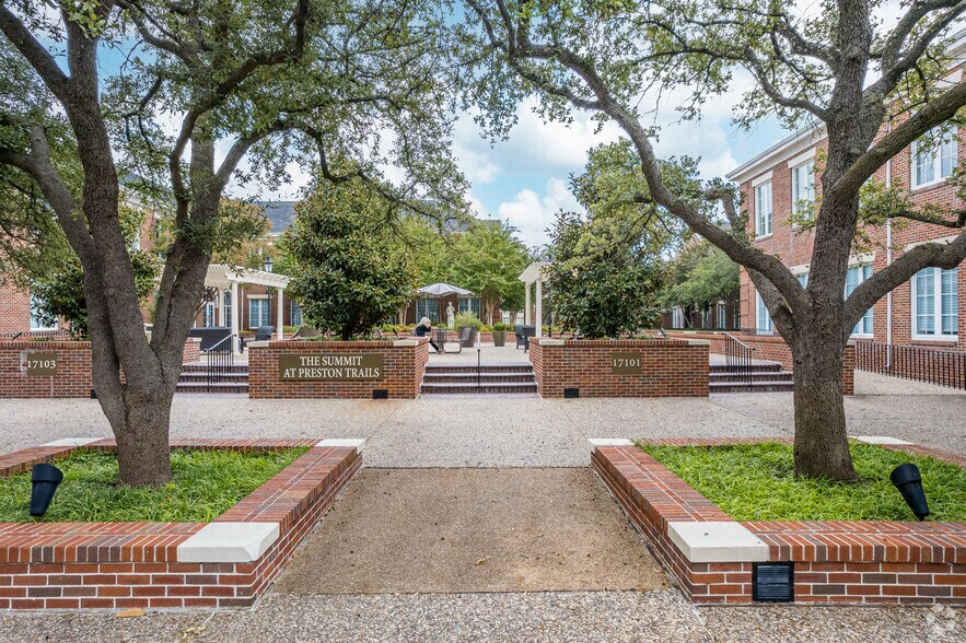 17101 Preston Rd, Dallas, TX à louer - Photo du bâtiment - Image 3 de 15