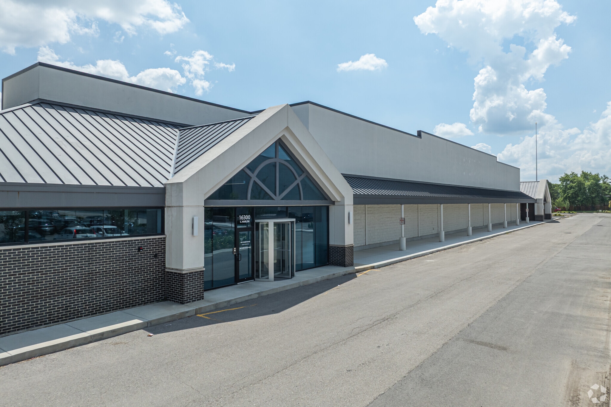 16300 Harlem Ave, Tinley Park, IL for lease Primary Photo- Image 1 of 5