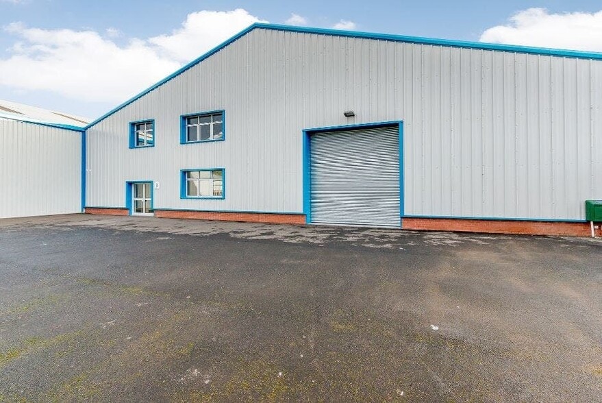 Netherton Rd, Glasgow for lease - Building Photo - Image 1 of 11