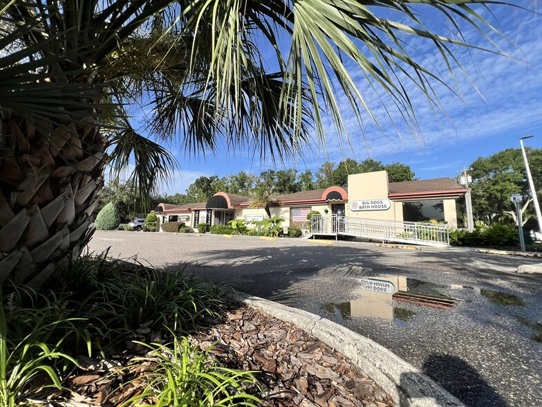 4415 S Florida Ave, Lakeland, FL for lease - Building Photo - Image 3 of 9