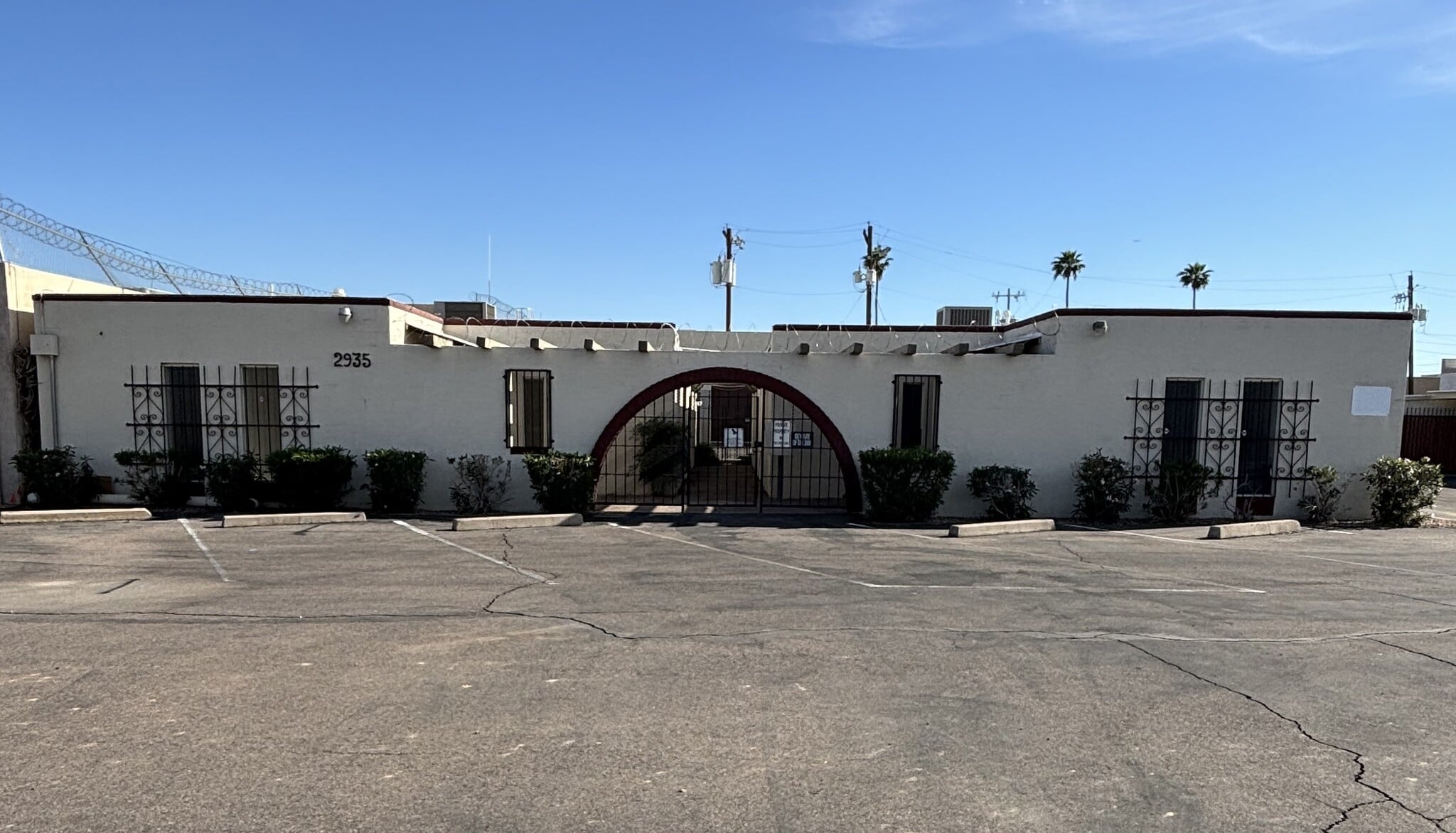 2935 W Clarendon Ave, Phoenix, AZ for lease Building Photo- Image 1 of 11