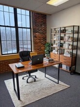 2 Storer St, Kennebunk, ME à louer Photo intérieure- Image 1 de 2