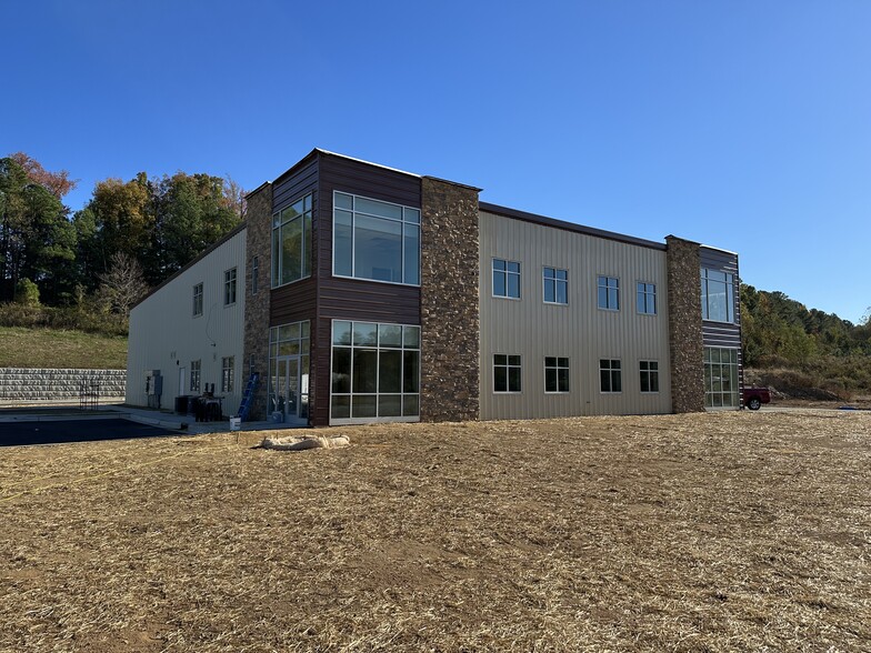 1718-1720 Round Rock Dr, Raleigh, NC à vendre - Photo du bâtiment - Image 1 de 1