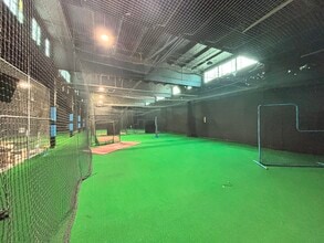 576 Patterson St NW, Salem, OR for lease Interior Photo- Image 1 of 8