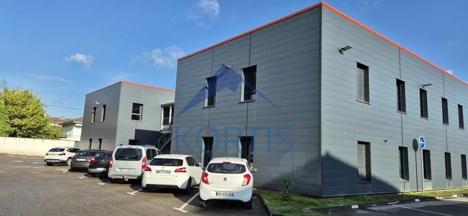 Office in Bourg-en-Bresse for lease - Building Photo - Image 1 of 10