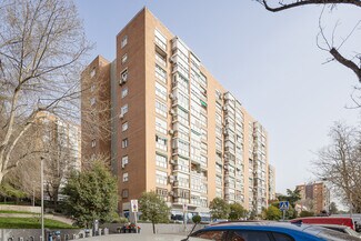Plus de détails pour Calle de Fuentespina, 12, Madrid - Multi-résidentiel à vendre
