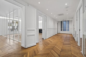 6 Rue De La Trémoille, Paris à louer Photo intérieure- Image 1 de 9