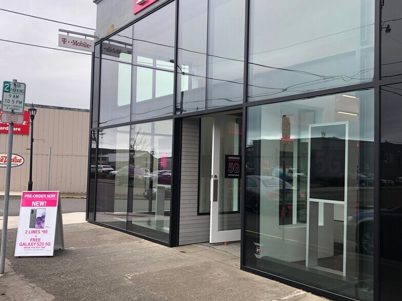 1902 1st St, Tillamook, OR à louer - Photo du bâtiment - Image 2 de 4