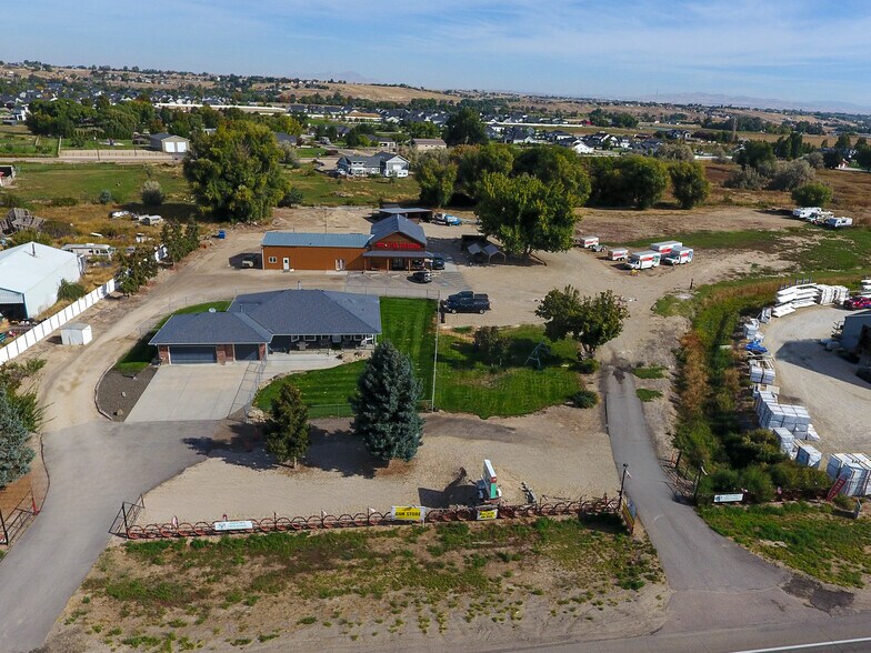 8390 Highway 44, Middleton, ID à vendre - Photo principale - Image 1 de 7