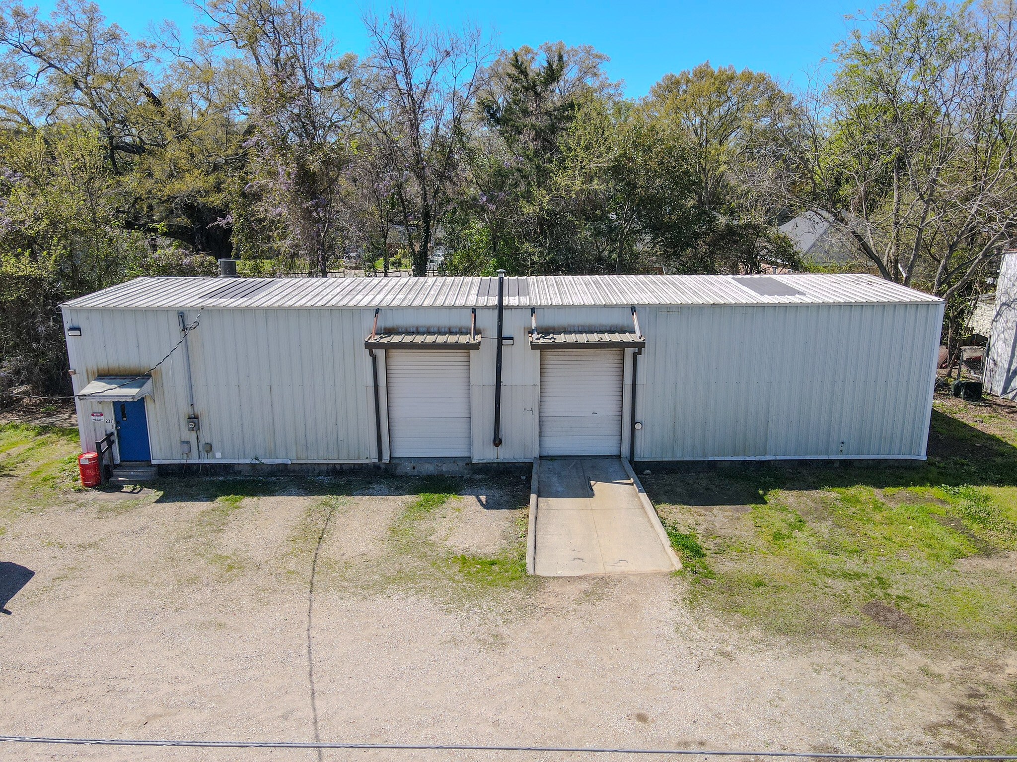237 Tolar St, Fayetteville, NC for lease Interior Photo- Image 1 of 5